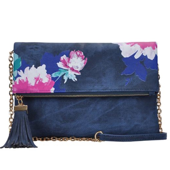Madison West Handbags - HOST PICK 6-7-18 Madison West Floral Flapover Bag